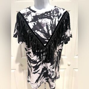 Monochrome Fringe Women's Tee.